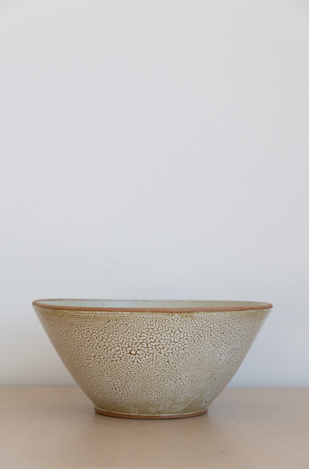 Ceramic Serving Bowl in Textured Cream