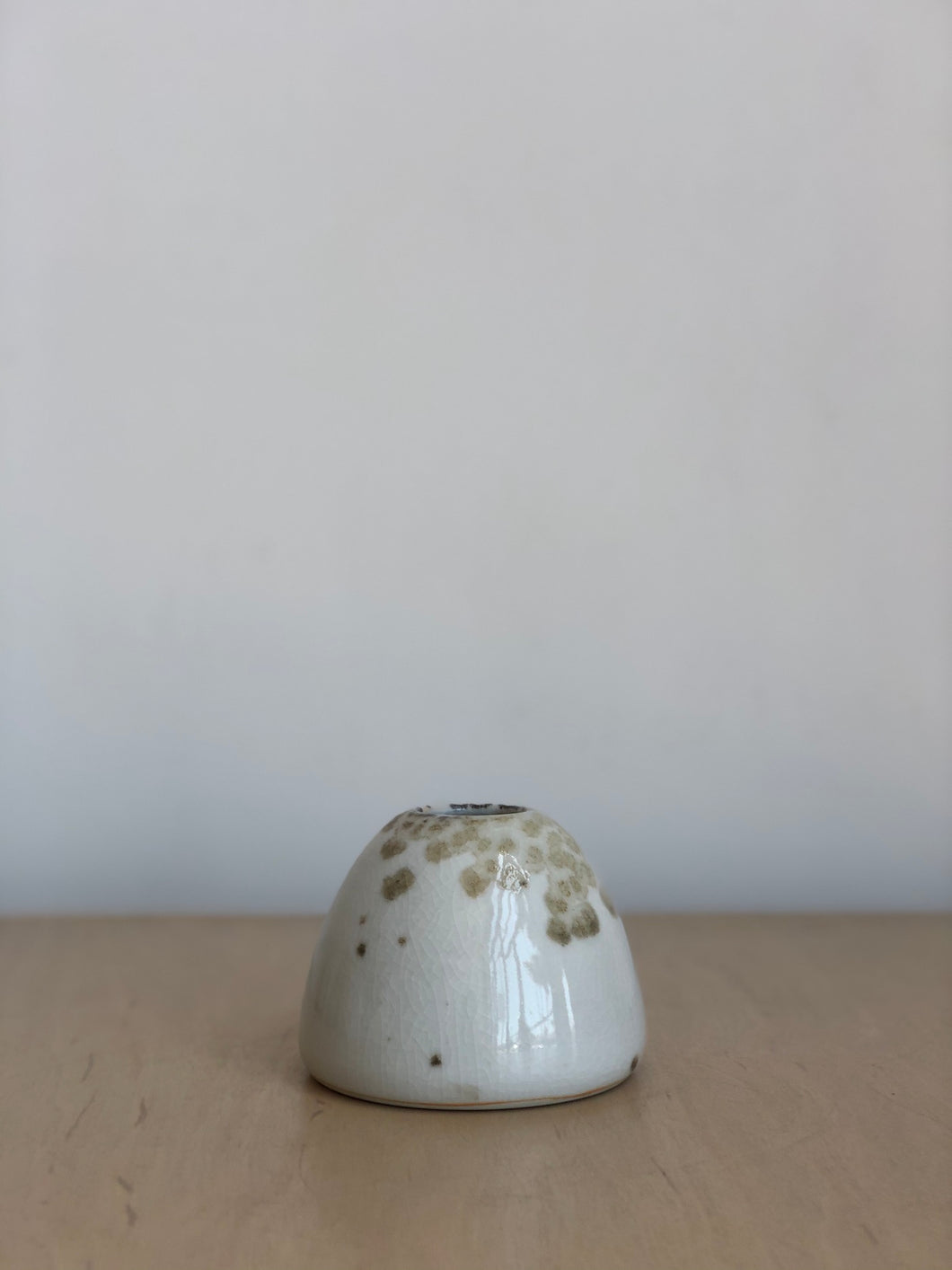 Stardust Bud Vase A in Light Dapple