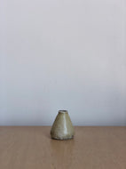 Stardust Bud Vase G in Soft Smoke