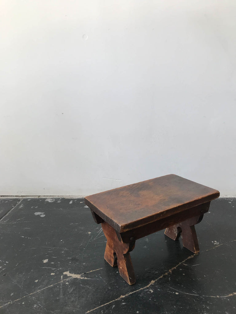 Small Vintage Wood Stool – The Arc