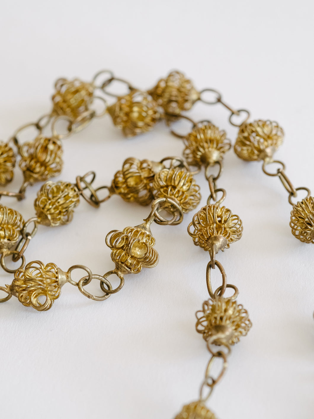 Wire Basket Bead 1940's Necklace