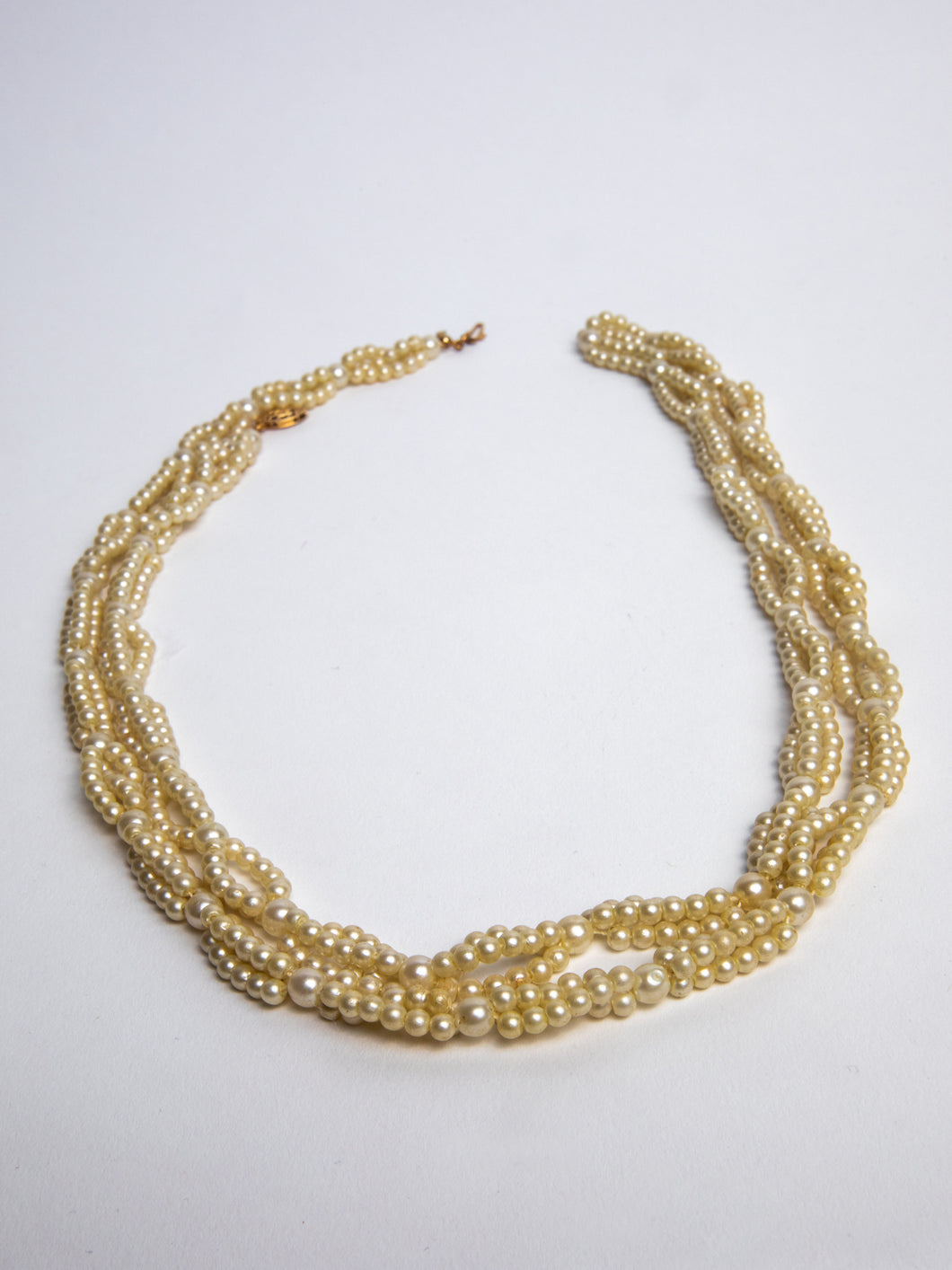 Vintage Costume Pearl Necklace