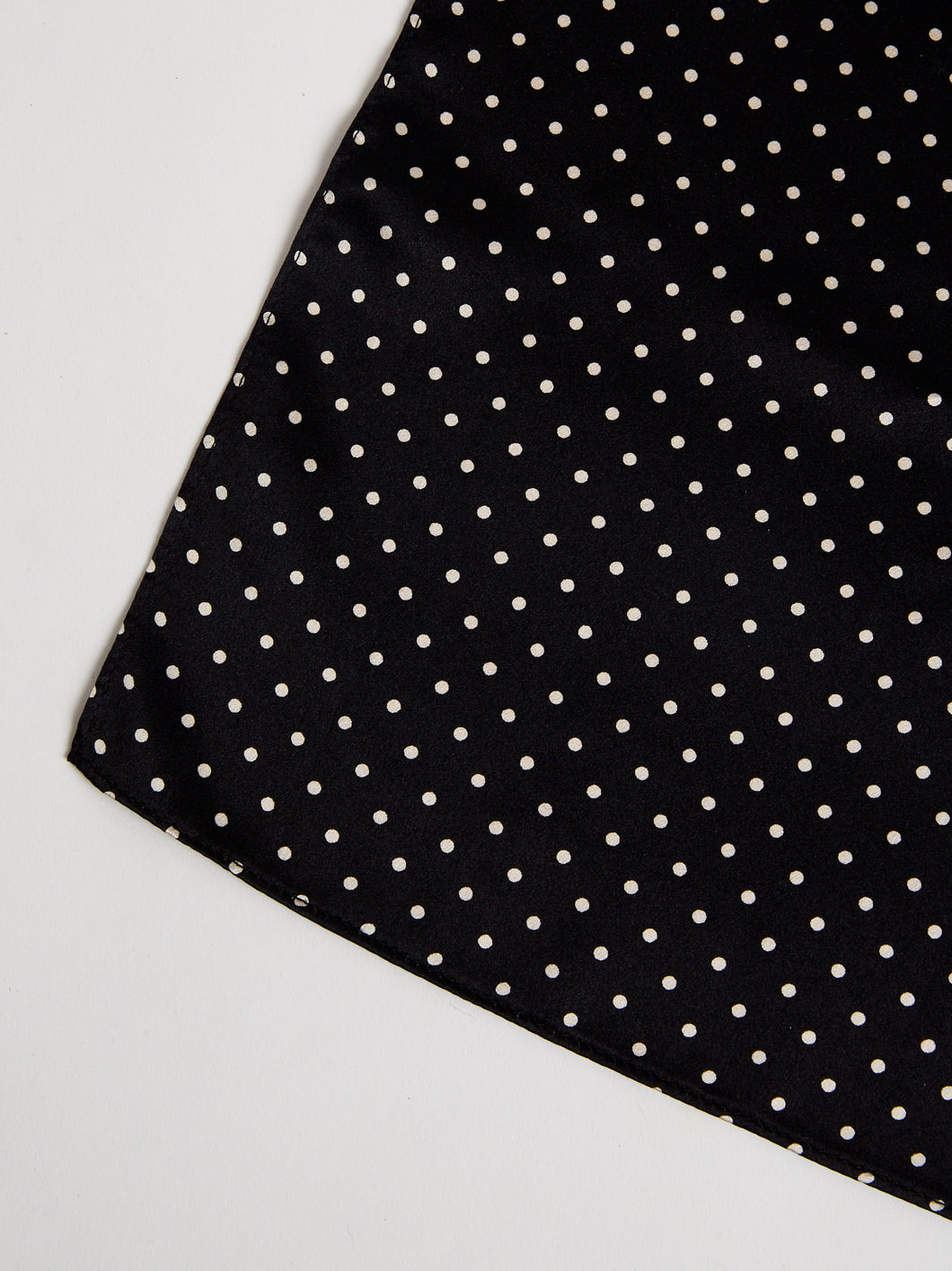 The Arc Petite Scarf in Black and White Microdot