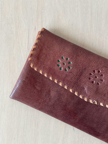 Lambskin Cash Wallet with Floral Design In Chocolate