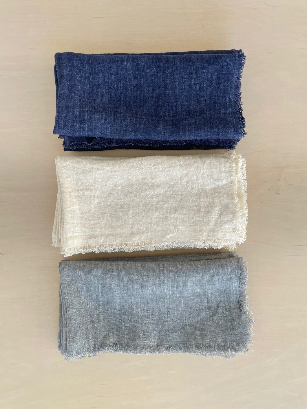Stonewashed Linen Dinner Napkin in Oyster